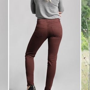 Beija-Flor Jeans Jennifer High-Rise